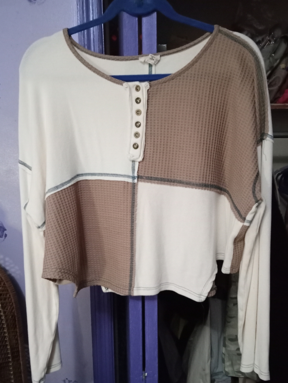 POL Colorblock Waffle-Knit Henley Long-Sleeve Top In Cream & Tan